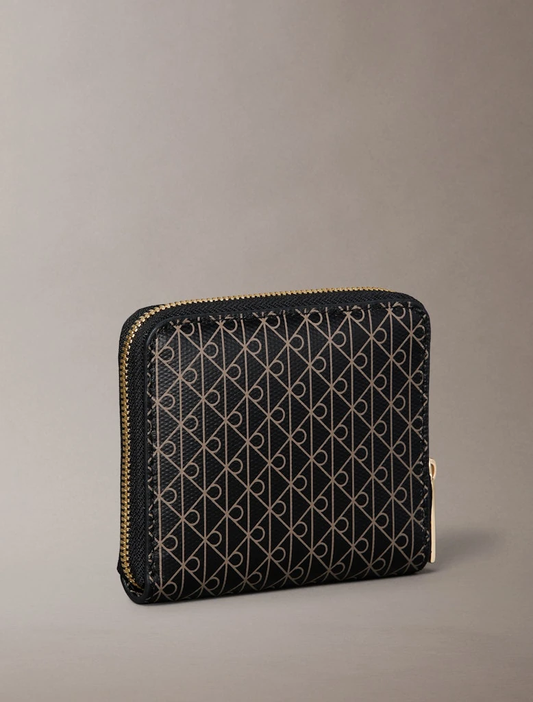 Calvin Klein Kadın Siyah Fermuarlı Cüzdan