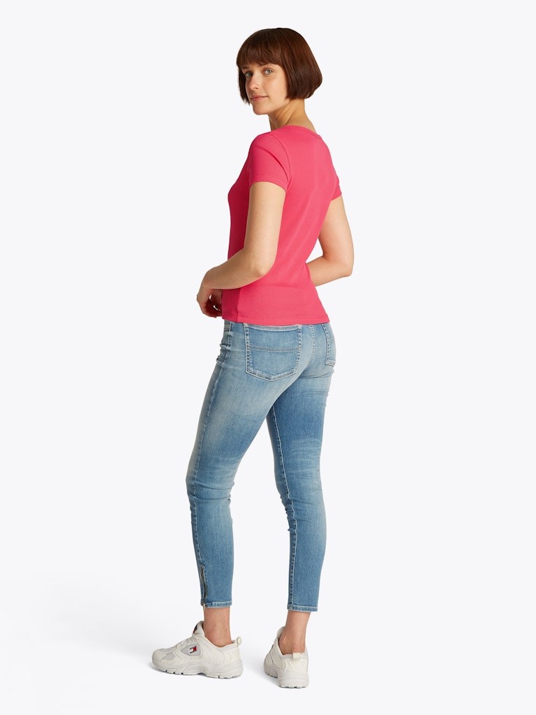 Tommy Hilfiger Rejeneratif Pamuk Kırmızı Kadın Kısa Kollu T-Shirt - DW0DW17385XI2