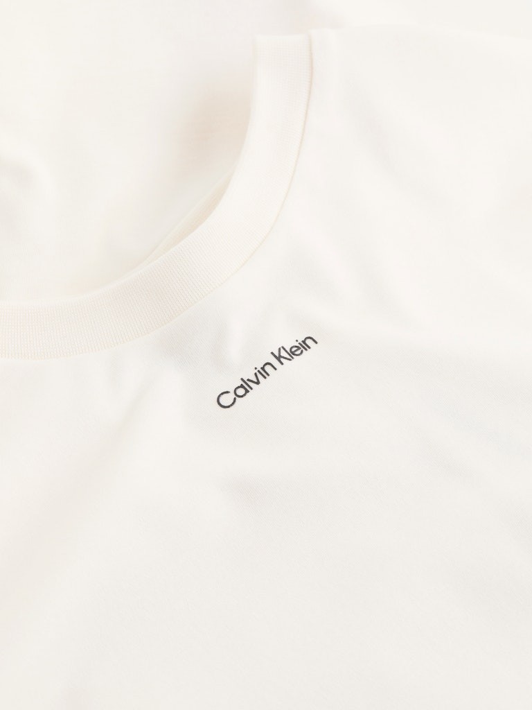 Calvin Klein Rejeneratif Pamuk Beyaz Erkek Kısa Kollu T-Shirt - K10K112487YAS