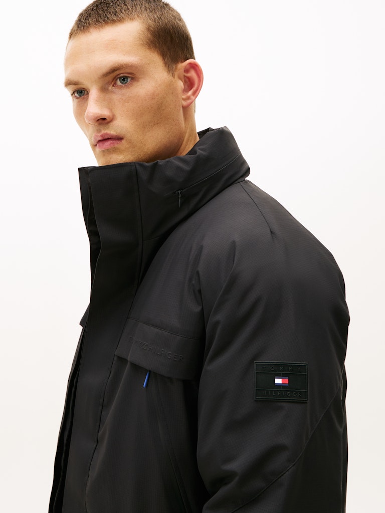 Tommy Hilfiger Erkek Tech Kapşonlu Siyah Ceket