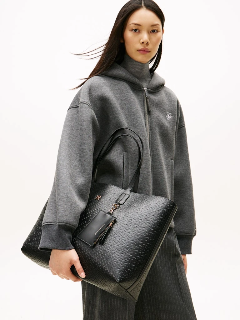 Tommy Hilfiger Kadın Siyah Tote El Çantası