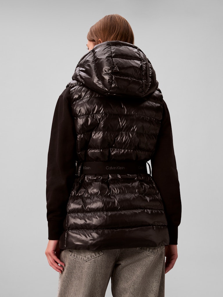Calvin Klein Kadın Puffer Kapşonlu Siyah Yelek