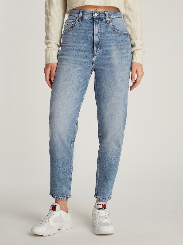 Tommy Jeans Kadın Yüksel Bel Tapered Mom Jeans Pantolon - DW0DW197681AB
