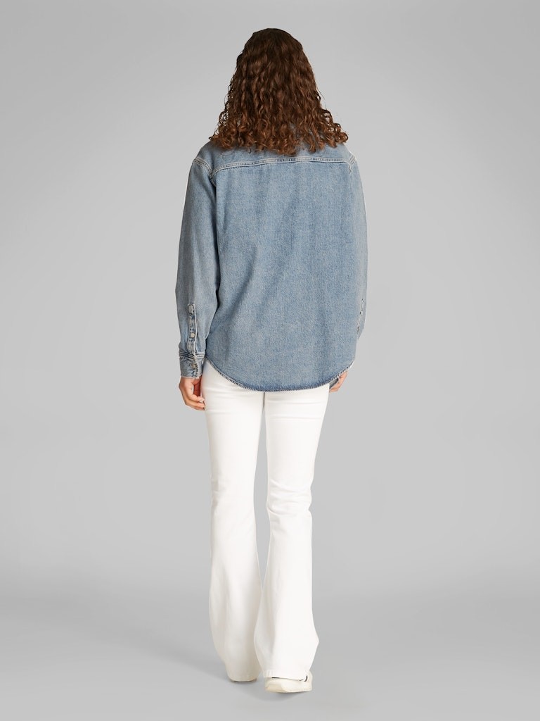 Calvin Klein Denim Mavi Kadın Uzun Kollu Gömlek - J20J2255161AA