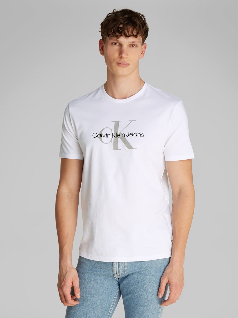 Calvin Klein Rejeneratif Pamuk Beyaz Erkek Kısa Kollu T-Shirt - LV040EM286YAA