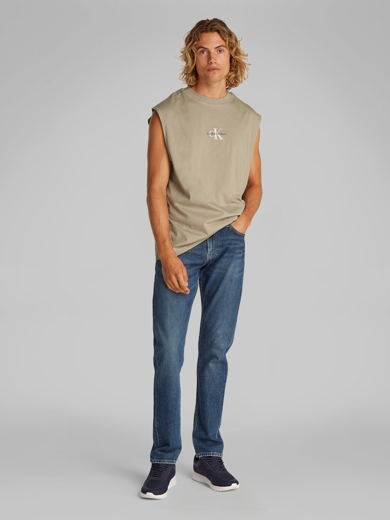 Calvin Klein Rejeneratif Pamuk Gri Erkek Kolsuz T-shirt - J30J327493PAH