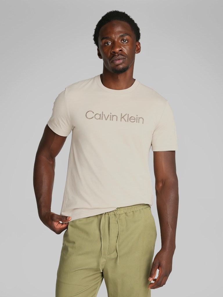 Calvin Klein Rejeneratif Pamuk Gri Erkek Kısa Kollu T-Shirt - K10K114169PDV