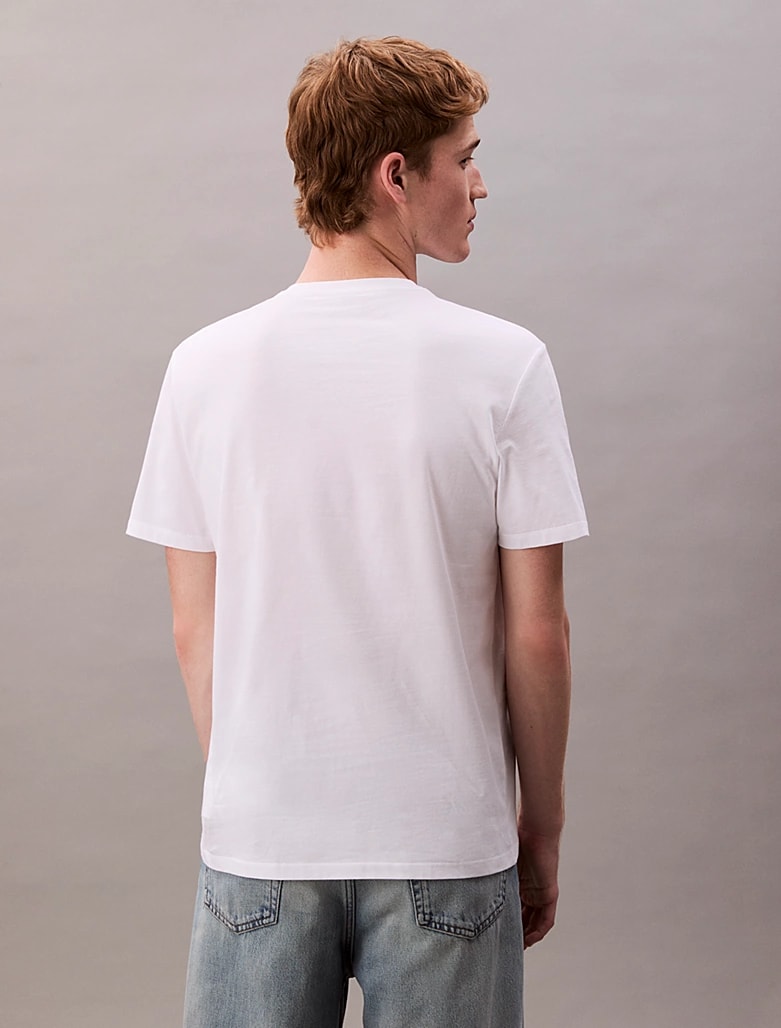 Calvin Klein Beyaz Erkek Gökkuşağı Logolu T-shirt
