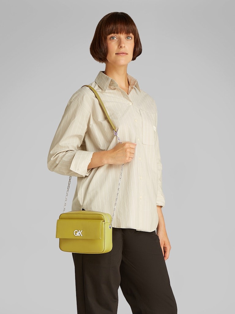 Calvin Klein Yeşil Kadın Çapraz Çanta - K60K613089M1E