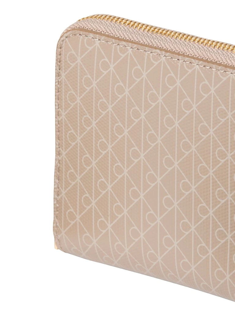 Calvin Klein Kadın Fermuarlı Cüzdan