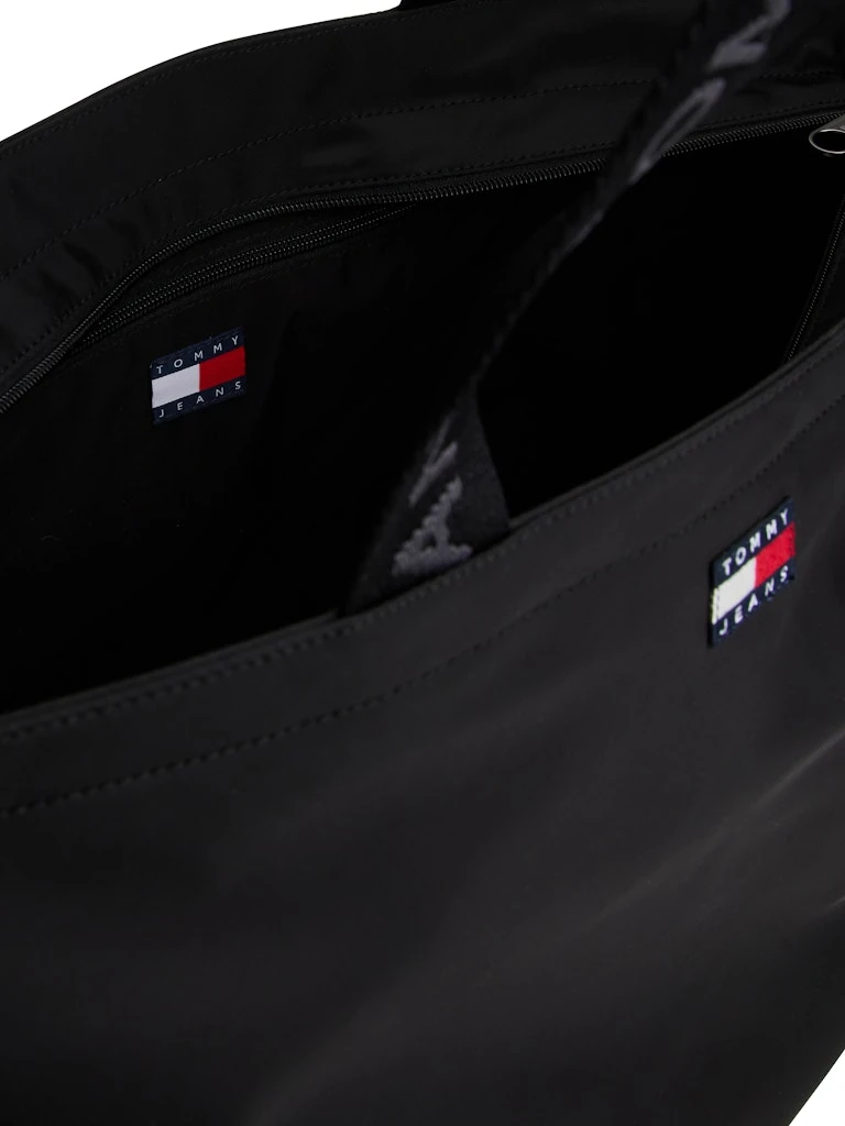 Tommy Hilfiger Kadın Siyah Tote El Çantası