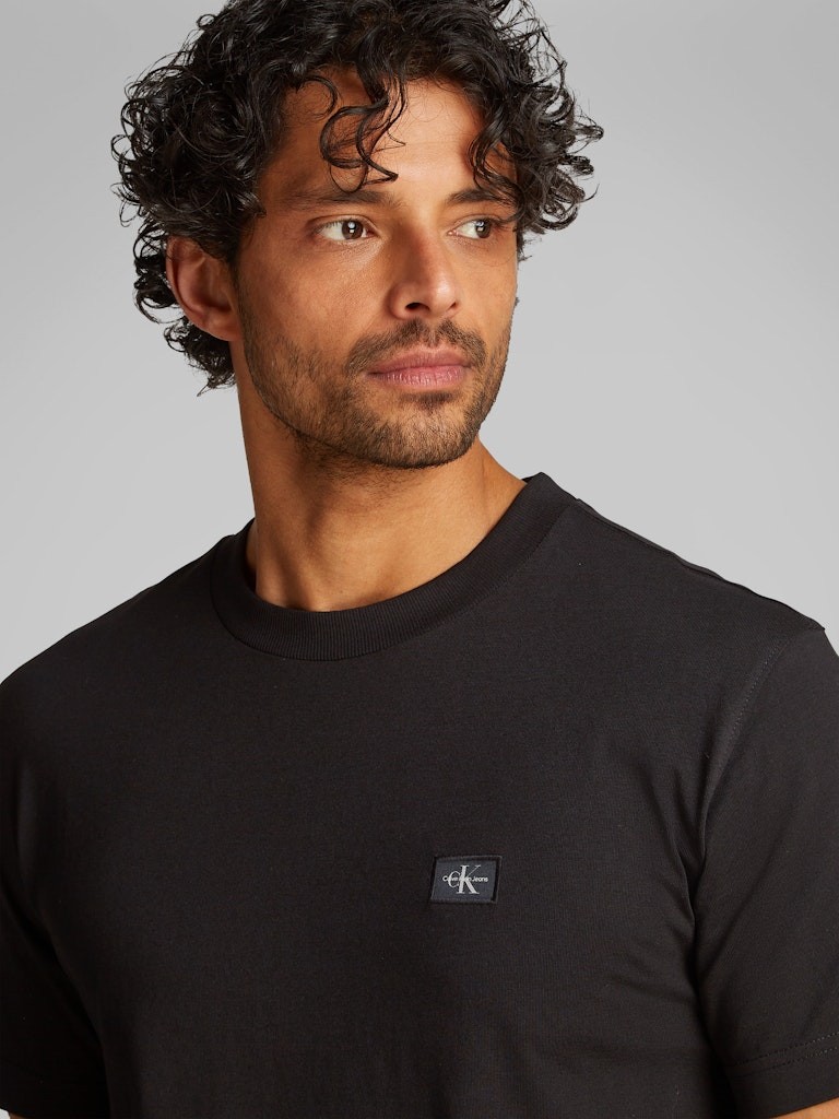 Calvin Klein Rejeneratif Pamuk Siyah Erkek Kısa Kollu T-Shirt - J30J327100BEH