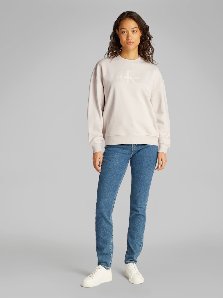 Calvin Klein Jeans Ekru Kadın Bisiklet Rahat Baskılı Sweatshirt - J20J224724PDH