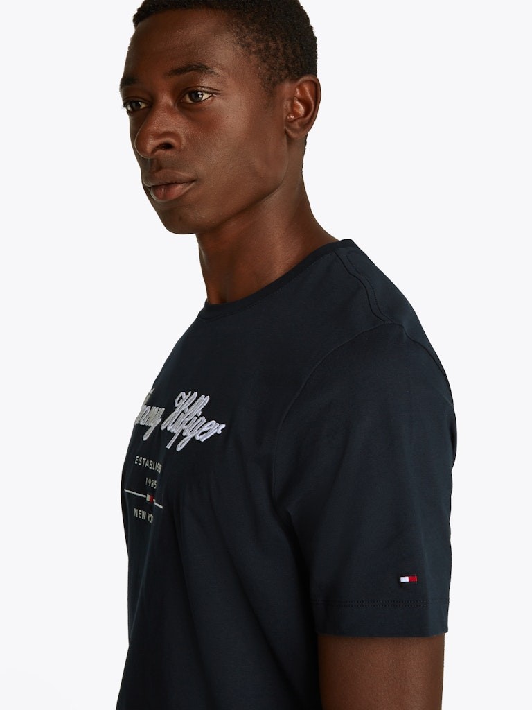 Tommy Hilfiger Rejeneratif Pamuk Lacivert Erkek Kısa Kollu T-Shirt - MW0MW33691DW5