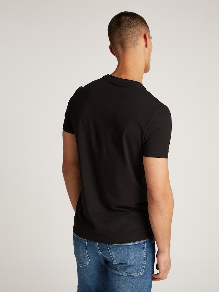 MIXED INSTITUTIONAL LOGO TEE
