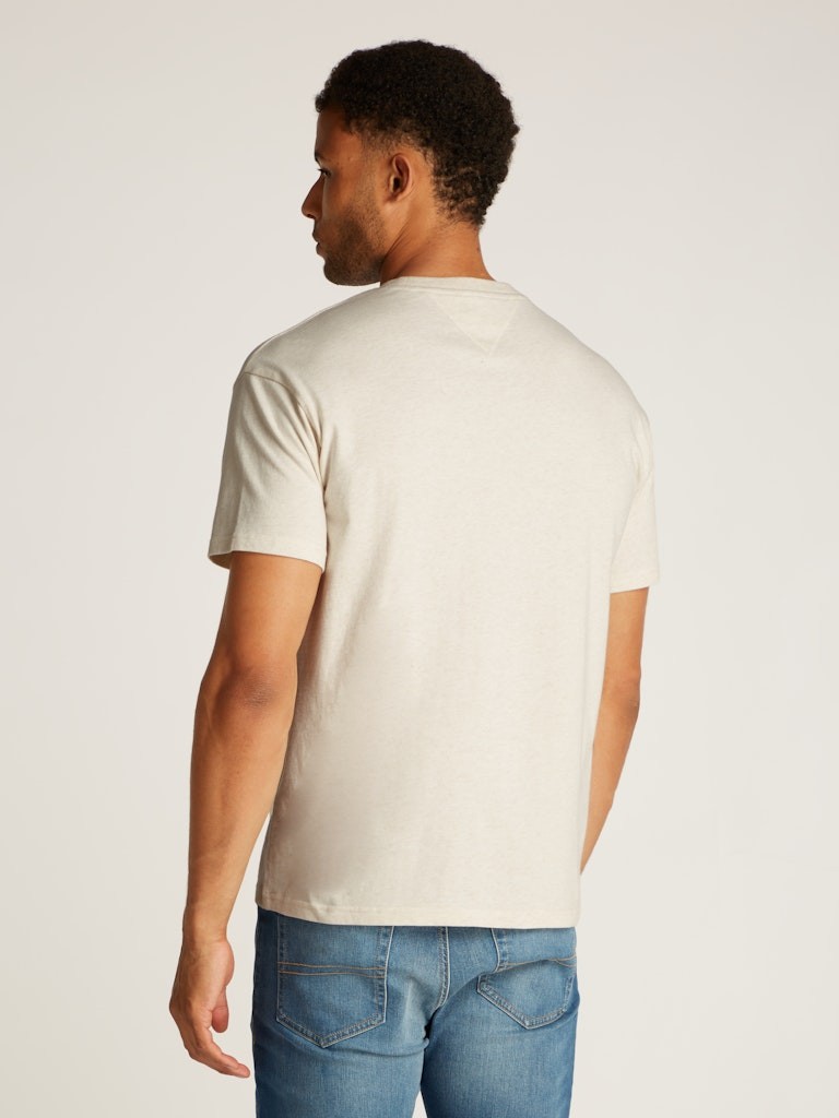 Tommy Jeans Erkek Logo Detaylı Beyaz T-Shirt - DM0DM20345AE3