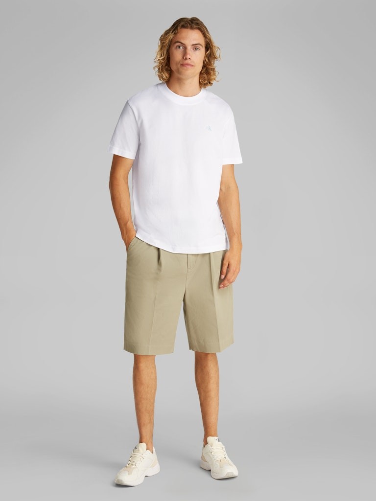 Calvin Klein Rejeneratif Pamuk Beyaz Erkek Kısa Kollu T-Shirt - J30J327523YAF