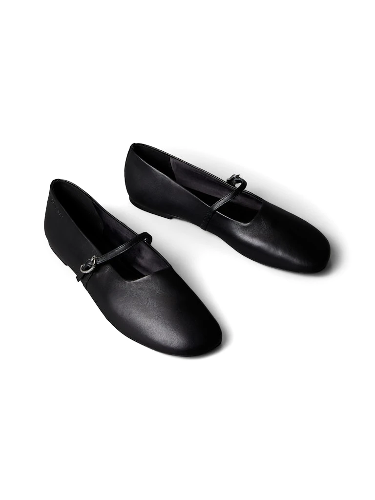 Calvin Klein Kadın Siyah Balerin Ayakkabı