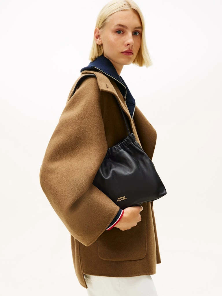 Tommy Hilfiger Kadın Siyah Omuz El Çantası