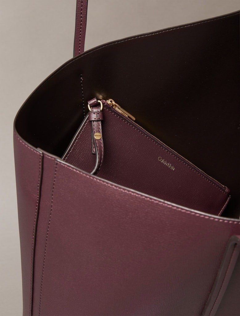 Calvin Klein Kadın Kahverengi Tote El Çantası