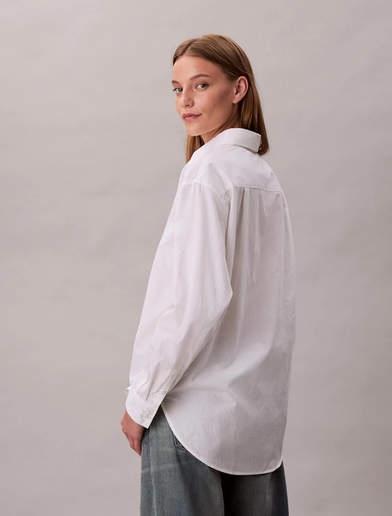 Calvin Klein Kadın Dar Kesim Beyaz Gömlek