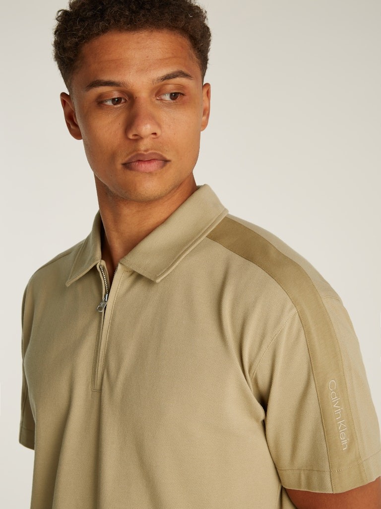 Calvin Klein Pamuk Bej Erkek Kısa Kollu Düğmeli Polo Yaka T-Shirt - J30J327240HI0