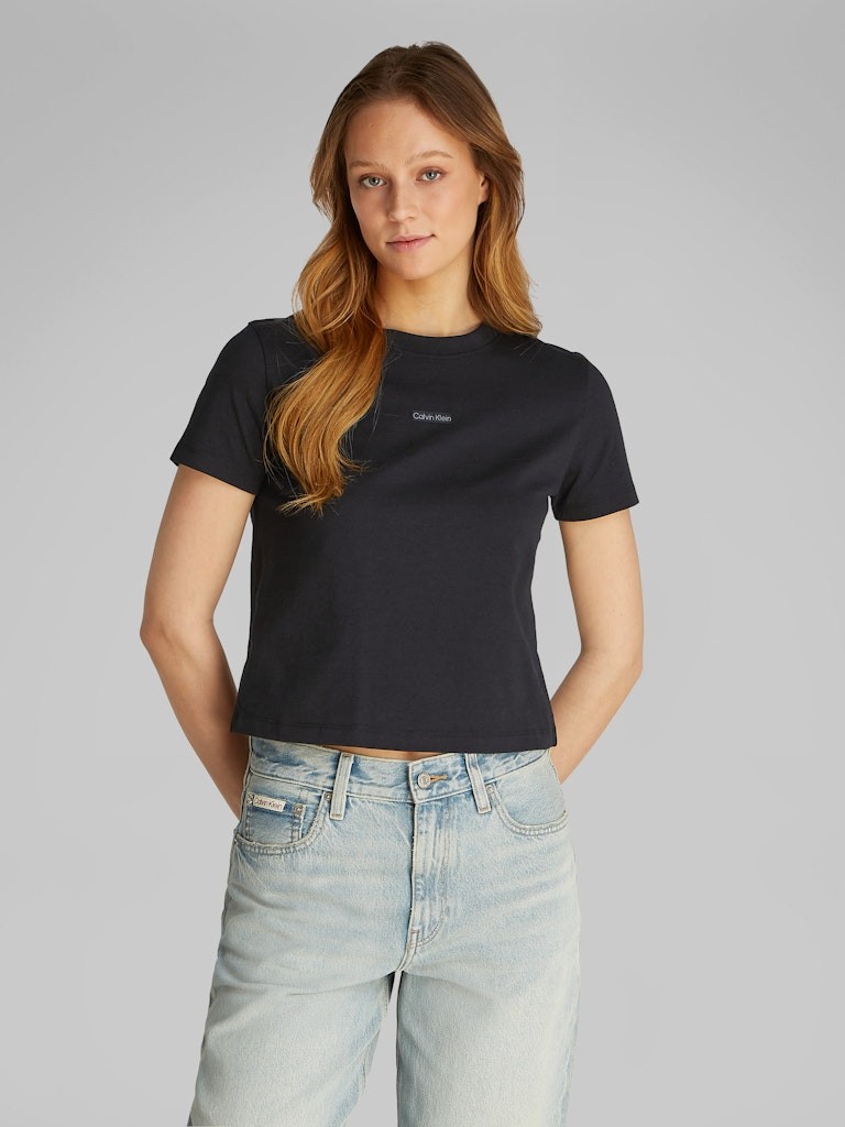 Calvin Klein Rejeneratif Pamuk Siyah Kadın Kısa Kollu Baby Tee T-Shirt - J20J225524BEH