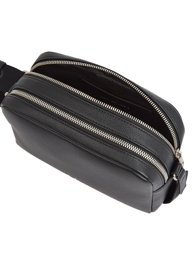 Calvin Klein Siyah Kadın Çapraz Çanta - LV04K3124GUB1