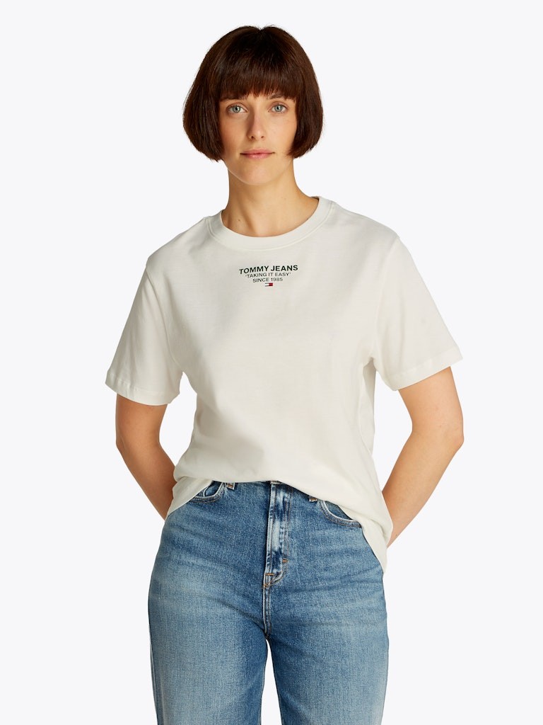 Tommy Hilfiger Rejeneratif Pamuk Beyaz Kadın Kısa Kollu T-Shirt - DW0DW21341YBL