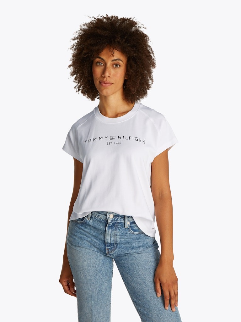 Tommy Hilfiger Rejeneratif Pamuk Beyaz Kadın Kısa Kollu T-Shirt - WW0WW46113YCF