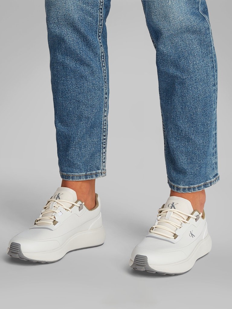 Calvin Klein Gri Erkek Kısa Taban Sneakers - YM0YM012050IS
