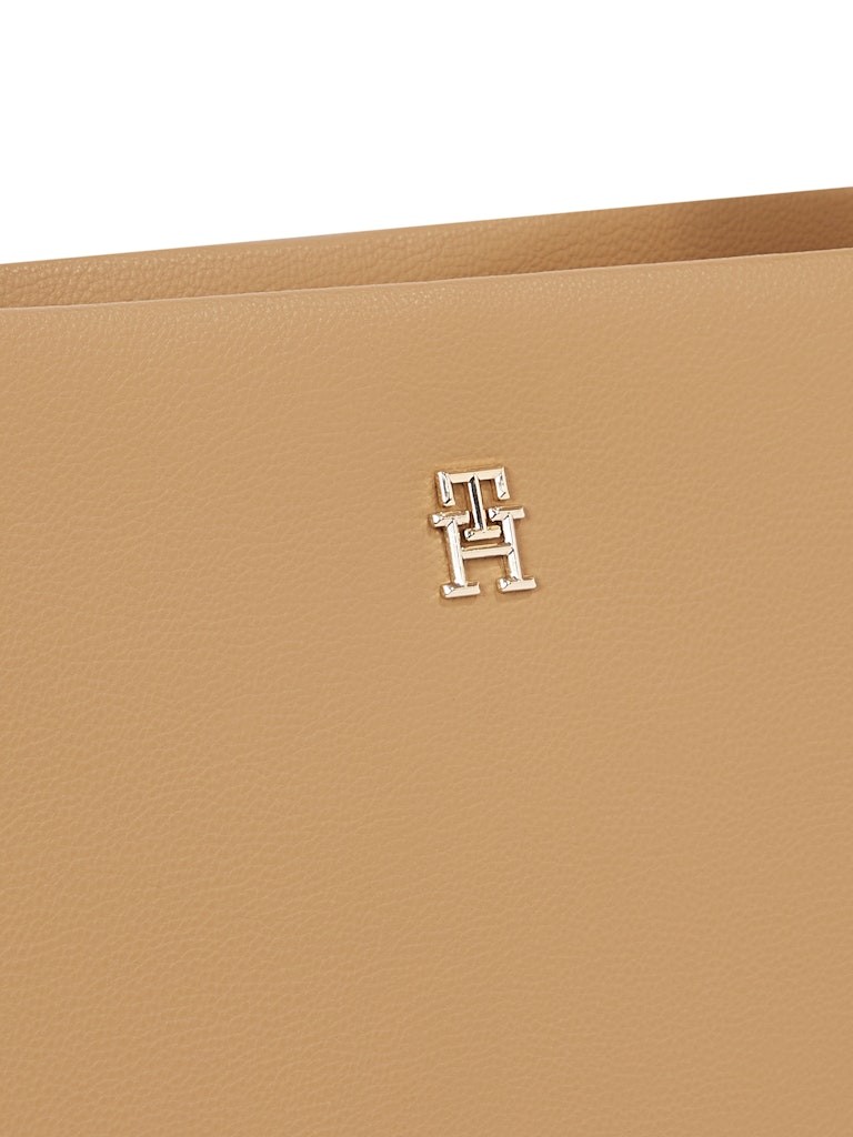 Tommy Hilfiger Haki Kadın Omuz Çanta