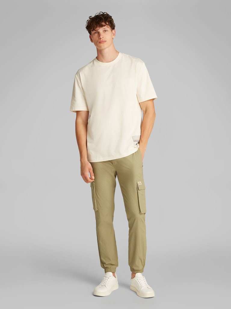 Calvin Klein Pamuk Beyaz Erkek Kısa Kollu T-Shirt - J30J327094YAC