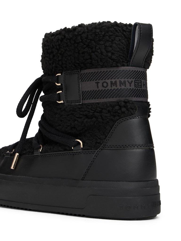 Tommy Hilfiger Kadın Siyah  Kısa Kar Bot