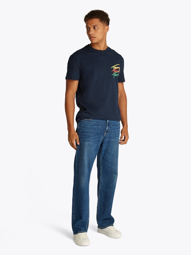 Tommy Hilfiger Rejeneratif Pamuk Lacivert Erkek Kısa Kollu T-Shirt - DM0DM20771C1G