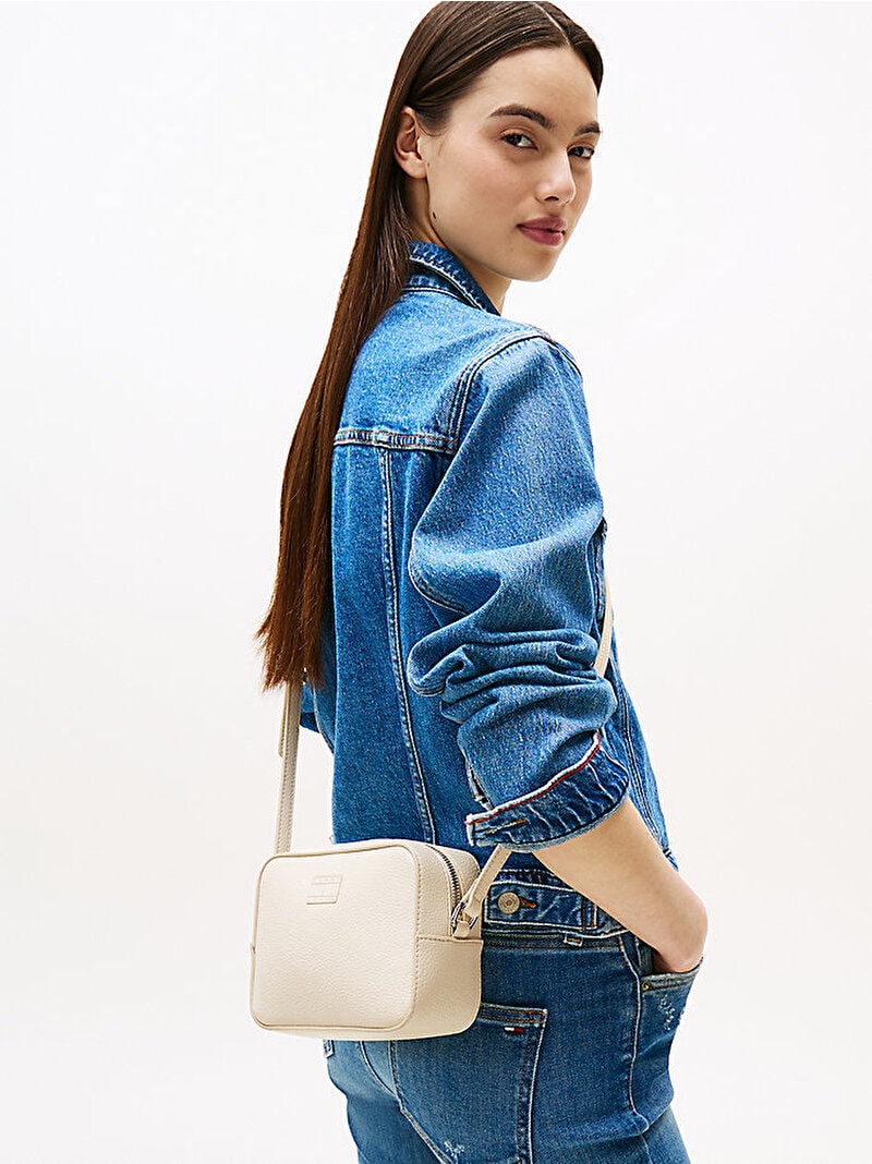 Tommy Hilfiger Kadın Camera Bej Çanta