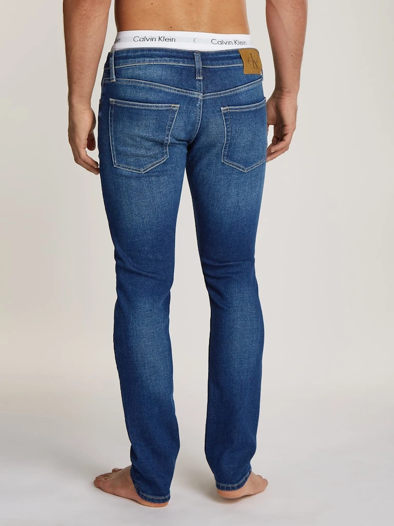 Calvin Klein Erkek Slim Fit Taşlı Denim Pantolon