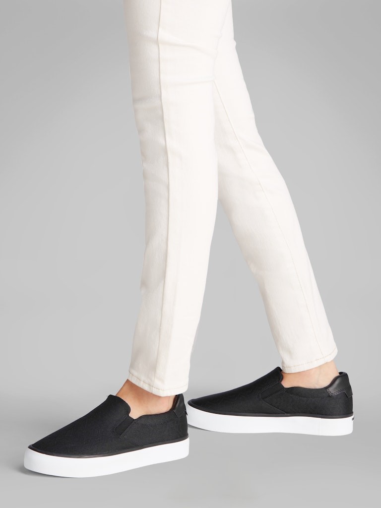 Calvin Klein Siyah Kadın Kısa Taban Sneakers - HW0HW02411BEH