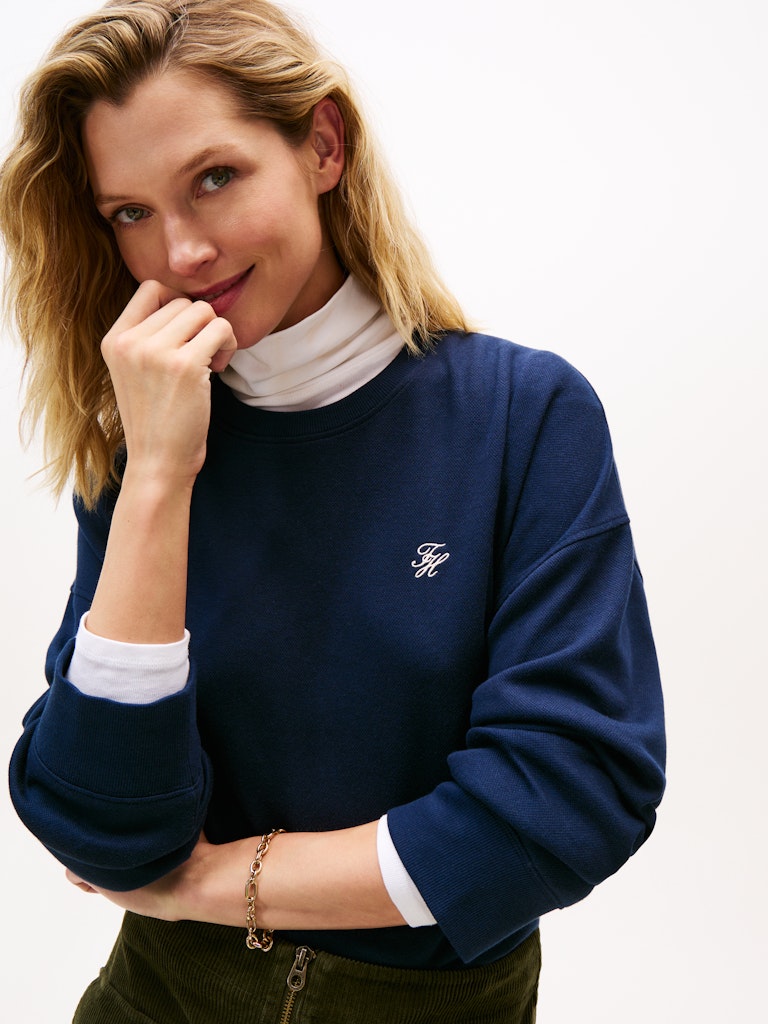Tommy Hilfiger Kadın Lacivert O Yaka Sweatshirt