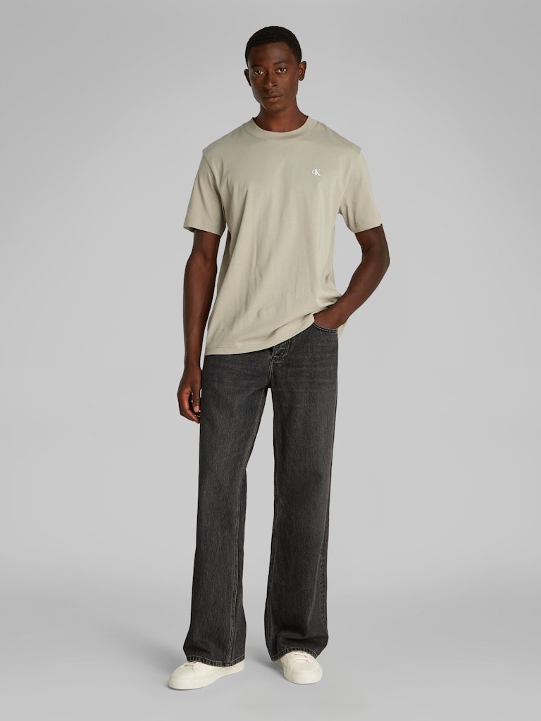 Calvin Klein Rejeneratif Pamuk Vizon Erkek Kısa Kollu T-Shirt - J30J327523PCZ