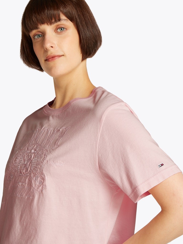 Tommy Hilfiger Rejeneratif Pamuk PEMBE Kadın Kısa Kollu T-Shirt - DW0DW20326TH3