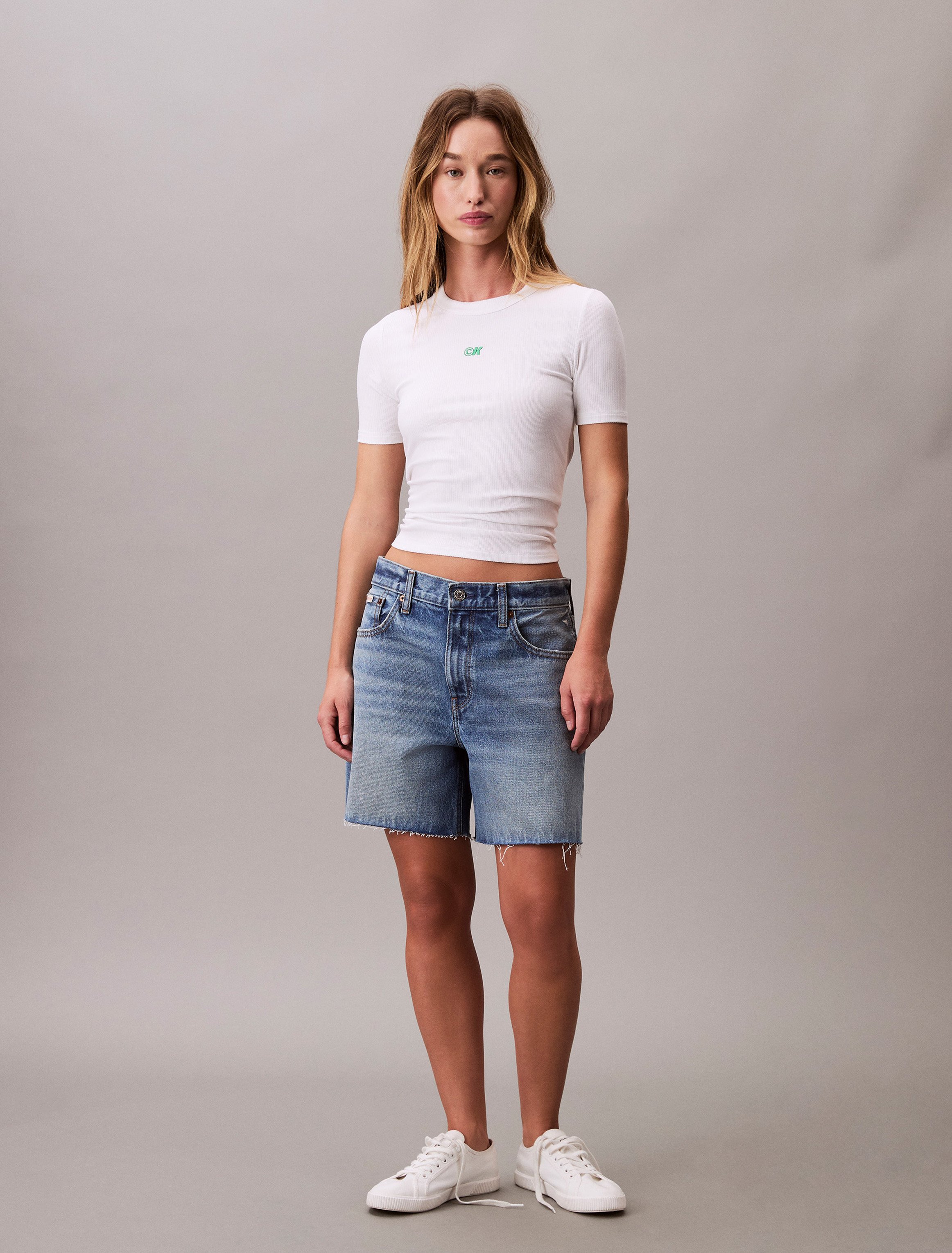 Calvin Klein Kadın Beyaz O Yaka T Shirt