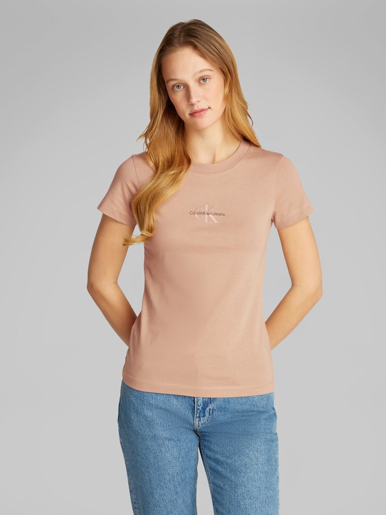 Calvin Klein Rejeneratif Pamuk Vizon Kadın Kısa Kollu T-Shirt - J20J223563TGW