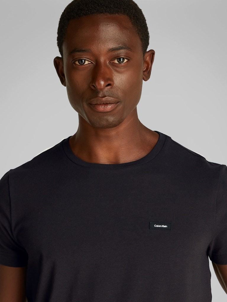 Calvin Klein Rejeneratif Pamuk Siyah Erkek Kısa Kollu T-Shirt - K10K112724BEH