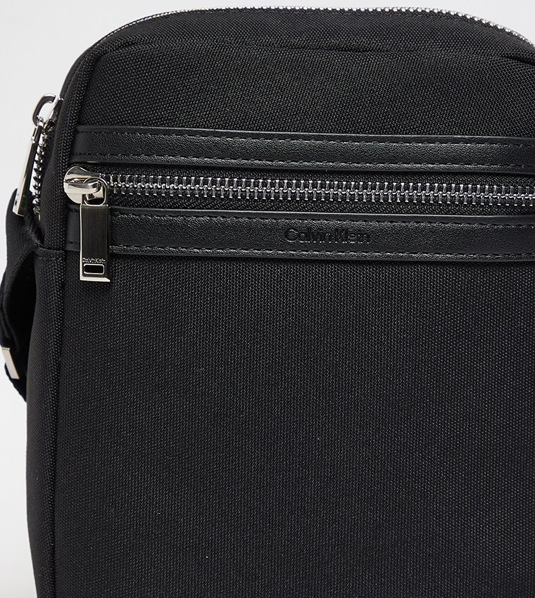 Calvin Klein Erkek Siyah Çapraz El Çantası