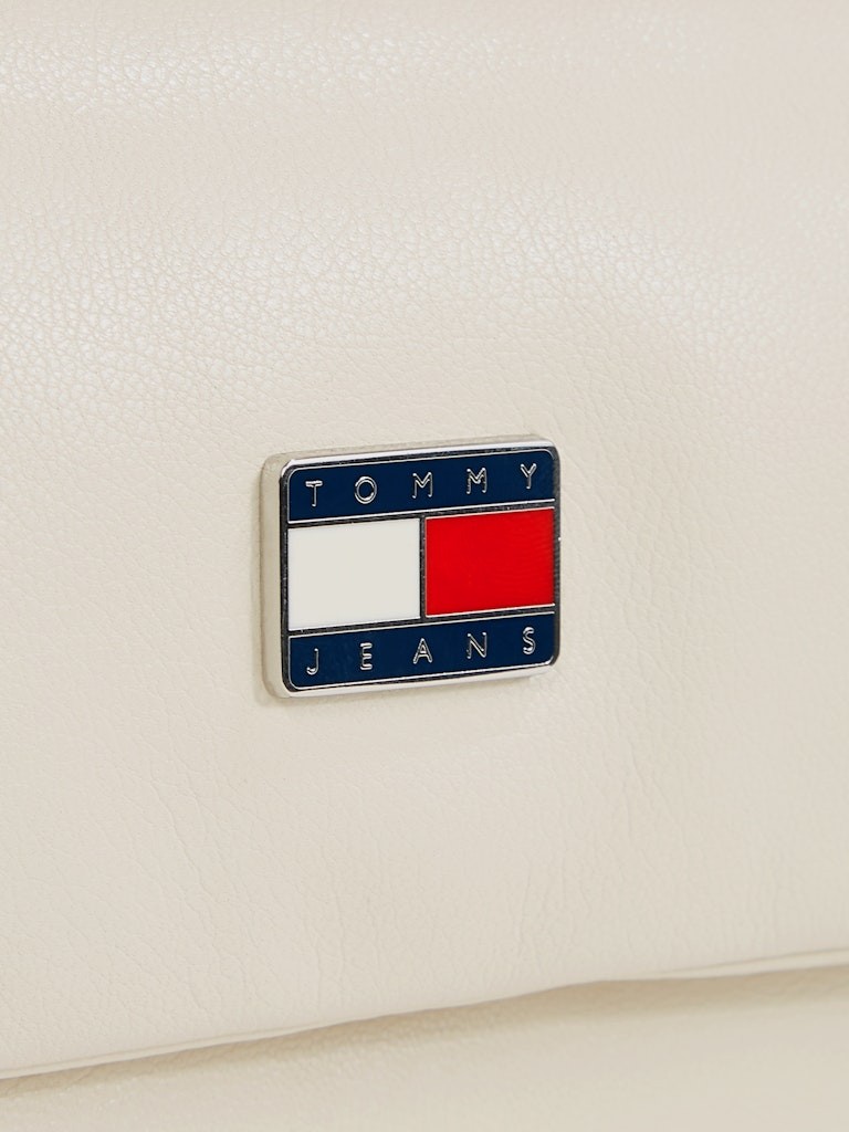 Tommy Hilfiger Kadın Ayarlanabilir Omuz Askılı Fermuarlı İç Cepli Deri Bej Omuz Çantası - AW0AW16978ACG