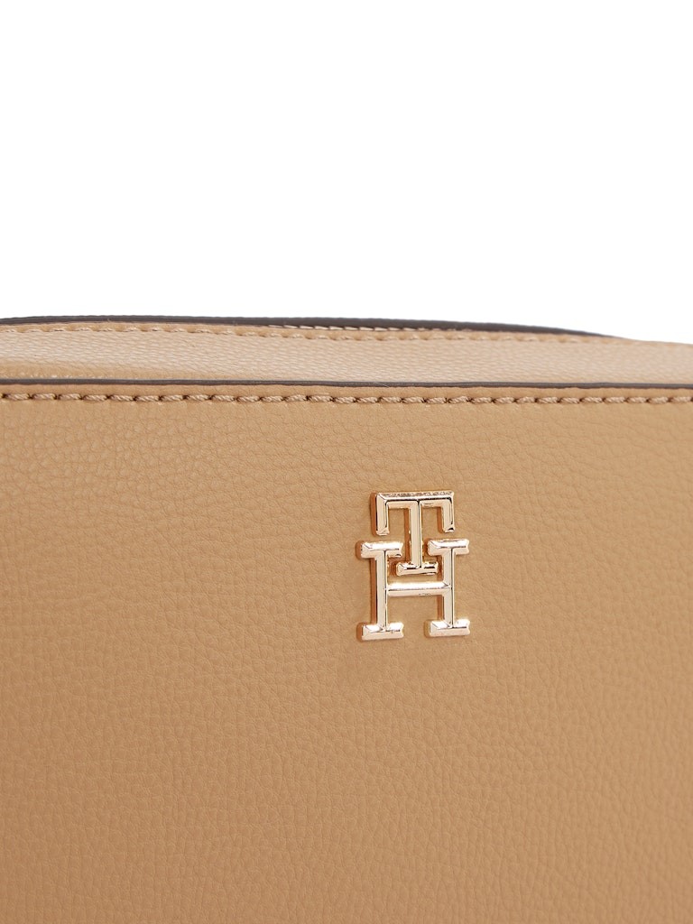Tommy Hilfiger Haki Kadın Çapraz Çanta - AW0AW16906RBC
