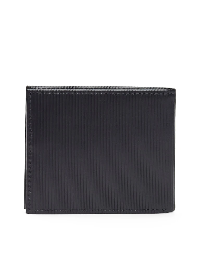 Tommy Hilfiger Erkek Lacivert Deri 2'ye Katlanan Cüzdan