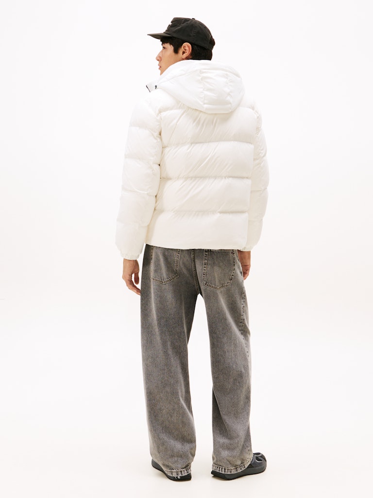 Tommy Hilfiger Erkek Kaz Tüyü Puffer Kapşonlu Beyaz Mont