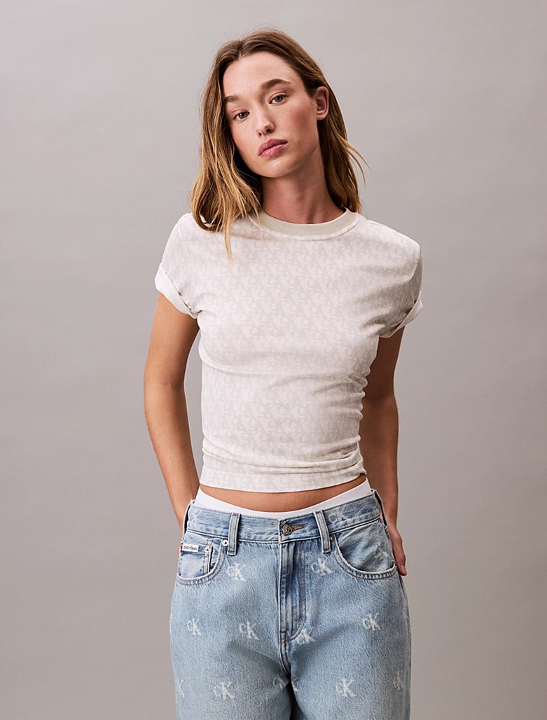 Calvin Klein Kadın Monogram Klasik Beyaz Tişört